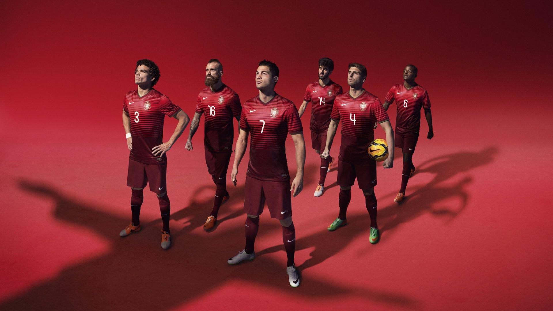 五连败坠深渊，再苦一苦库里成勇士最后救命稻草